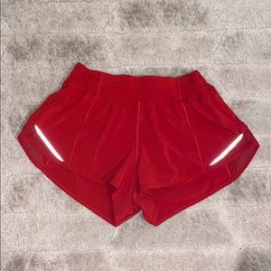 LULULEMON hotty hot short 2.5 inseam